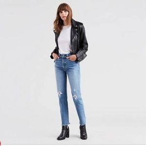 Levi's 501 Jeans Medium Wash Size 27